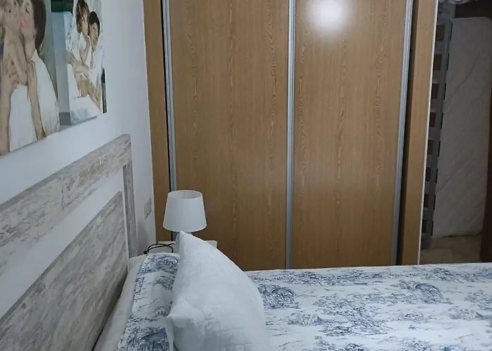 아파트 A *
